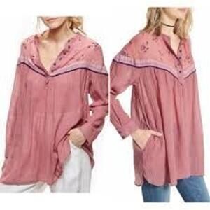 550 Free People Blouse size Med WN